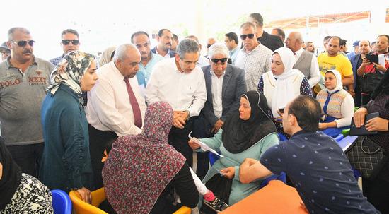 محافظ الغربية يشهد فعاليات التنمية البشرية والتمكين الاقتصادي بكفر الزيات