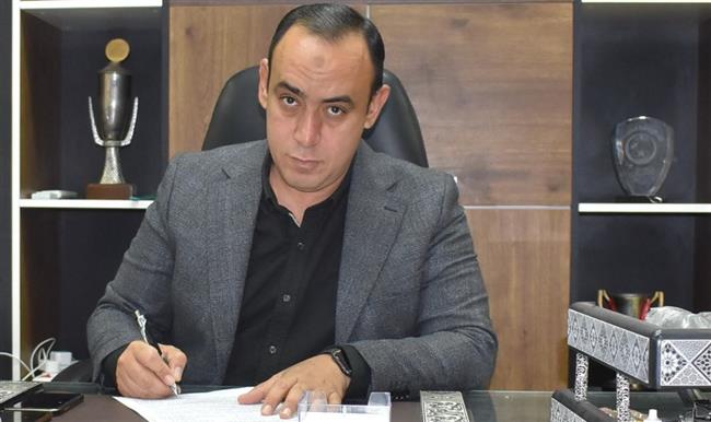 جهاز مدينة الشروق يصدر أول رخصة تشغيل مميكنه للمحال العامة 