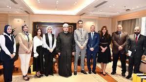 وزير الأوقاف يلتقي وفدًا من أعضاء تنسيقية شباب الأحزاب