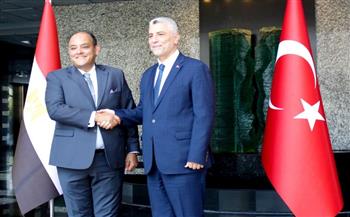   في أول زيارة.. وزير التجارة والصناعة يزور "تركيا" منذ 10 سنوات 