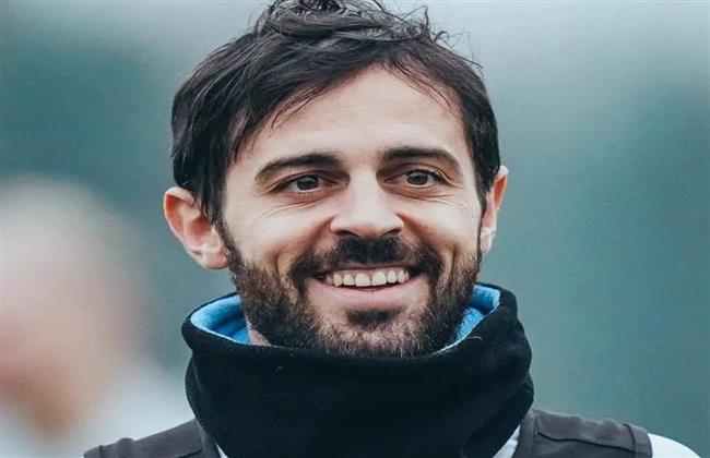 مانشستر سيتي يحتفل بعيد ميلاد بيرناردو سيلفا