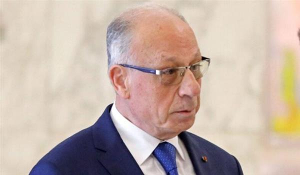 وزير الدفاع اللبناني يؤكد سلامته بعد حادث إطلاق النار