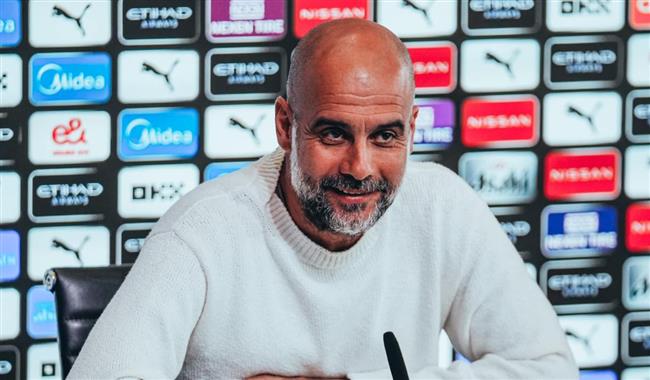 جوارديولا عن حصول مانشستر سيتي على الثلاثية مجددًا: مستحيل