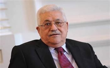 «أبو مازن» يصل العلمين لحضور القمة الثلاثية بين مصر والأردن وفلسطين