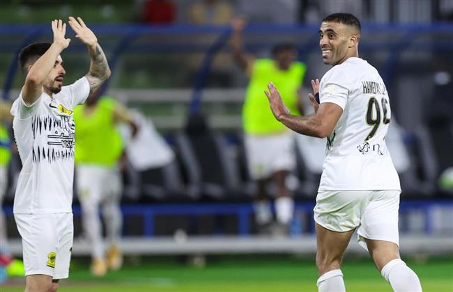 الاتحاد يبدأ مشواره في الدوري السعودي بفوز كبير على الرائد