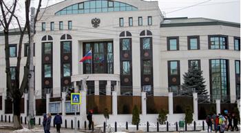   45 دبلوماسيًا روسيًا يغادرون مولدوفا إلى موسكو