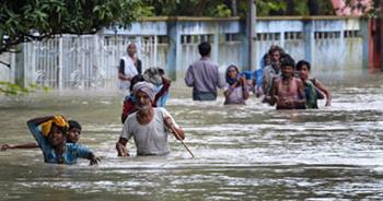   ارتفاع حصيلة ضحايا الفيضانات والانهيارات الأرضية في الهند إلى 65 قتيلا