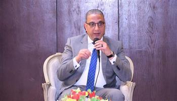محافظ الفيوم يظهر "العين الحمراء" للقيادات المحلية الجديدة: لن يسمح بأي تقصير 