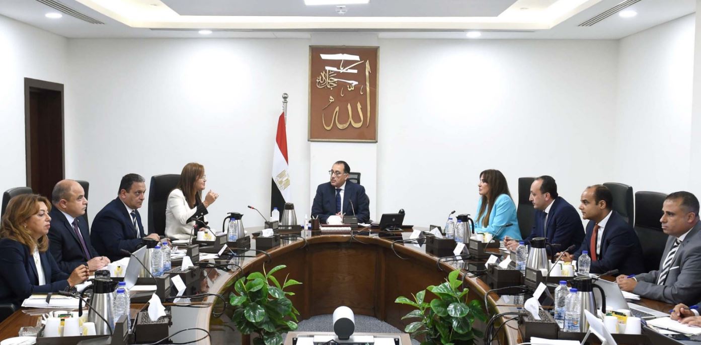 مدبولي يتابع تسكين الموظفين في المقار الجديدة بالعاصمة الإدارية