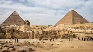 أستاذ آثار بالوادي الجديد: الأهرامات أكبر هندسة معمارية معقدة على وجه الأرض