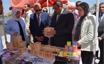   وزير التنمية المحلية ومحافظ القليوبية يفتتحان معرض «أيادي مصر» للحرف اليدوية