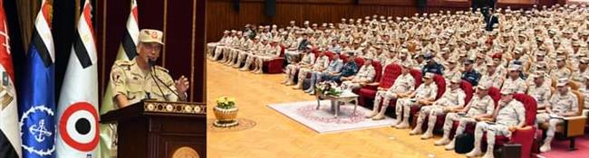 وزير الدفاع يشهد المرحلة الرئيسية لمشروع مراكز القيادة التعبوى للجيش الثالث الميدانى 