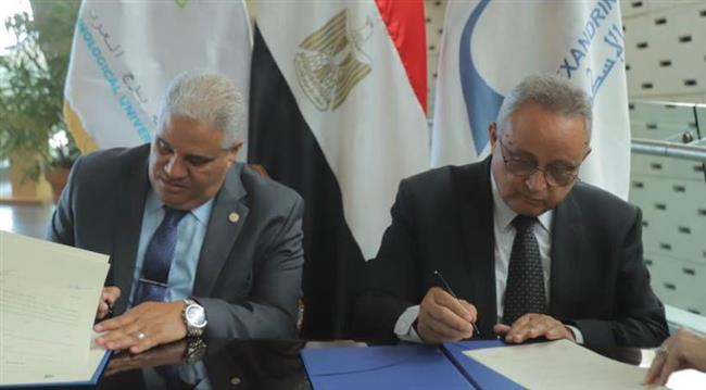 جامعة برج العرب التكنولوجية توقع بروتوكول تعاون مع مكتبة الإسكندرية 