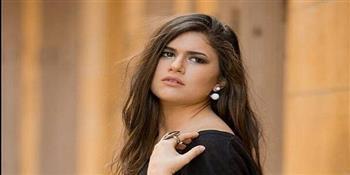 ديانا هشام من داخل السيارة عبر إنستجرام
