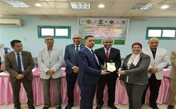 جامعة جنوب الوادي تشارك بندوة "التوعية البيئية للنهوض بالمجتمع"