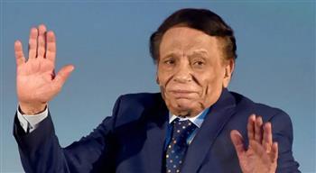 محمد الباز يفجر مفاجأة عن وفاة عادل إمام