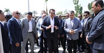 وزيرا الصحة والإنتاج الحربي يتفقدان نموذج إنشاء مستشفى ميداني 