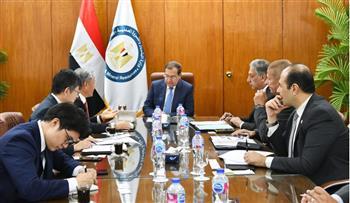مباحثات مشتركة بين وزير البترول وسفير كوريا الجنوبية بالقاهرة