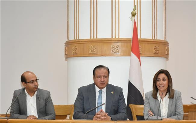 نيفين الكيلاني: نستهدف صقل قدرات العاملين لوضع رؤية متكاملة لتنمية الصناعات الثقافية