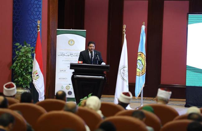 رئيس البصمة الكربونية بالجامعة العربية يقترح تدشين جامعة الأزهر صندوق لمواجهة الكوارث المناخية