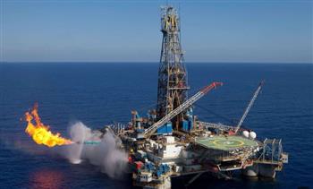   "البترول" تعلن عن كشف بترولي جديد في خليج السويس