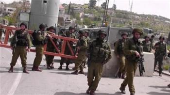   شرطة الاحتلال تهدم منزلا لعائلة فلسطينية في "اللد" بأراضي الـ 48