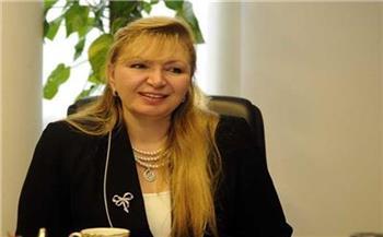 خبيرة مصرفية: بنك التنمية منافس لصندوق النقد.. وسيحد من هيمنة الدولار