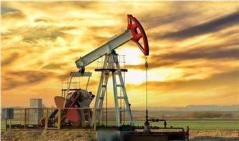   النفط يرتفع مع احتمالات ضعف الطلب الصيني
