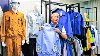   ملابس وأكسسوارات مبردة في اليابان لمواجهة الحر
