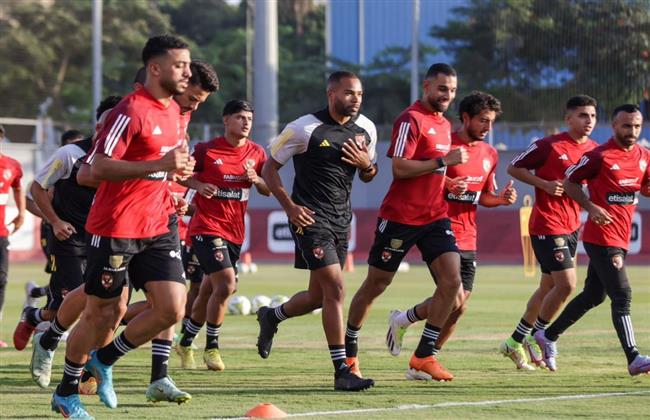 الأهلي يستأنف تدريباته استعدادا للموسم الجديد.. بالصور