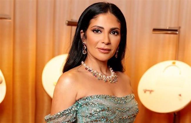 منى زكي: سعيدة بوجودي في مهرجان القاهرة للدراما بالعلمين 