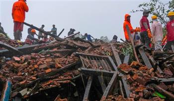   مقتل وإصابة 8 أشخاص جراء انهيار مبنى سكني في مدينة "نافي مومباي" الهندية 