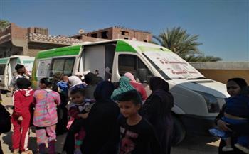 الكشف على 1130 مواطن فى قافلة طبية مجانية بقرية الدير الغربي بقنا