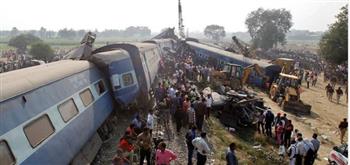   مصرع وإصابة 30 شخصا جراء حريق في قطار بالهند