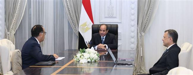 السيسي يتابع استراتيجية قطاع السياحة خلال الفترة المقبلة