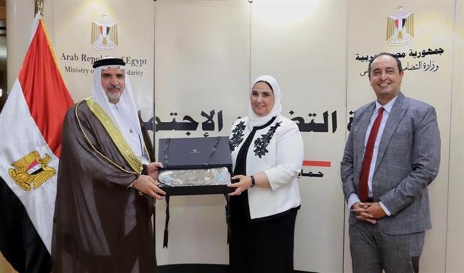 "القباج " تستعرض أهم ملامح التجربة المصرية في مواجهة تعاطي المخدرات 