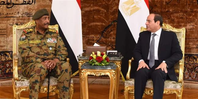 القاهرة الإخبارية: "البرهان" يتوجه إلى مصر في زيارة يجري خلالها مباحثات مع الرئيس السيسي