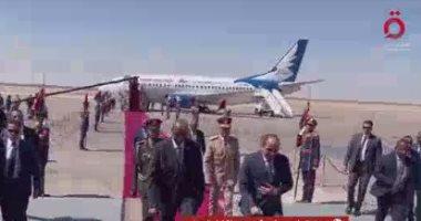 وصول رئيس مجلس السيادة السوداني إلى مصر