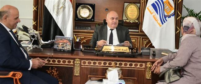  «الداودي» يستقبل 68 مواطن بقنا لبحث شكواهم