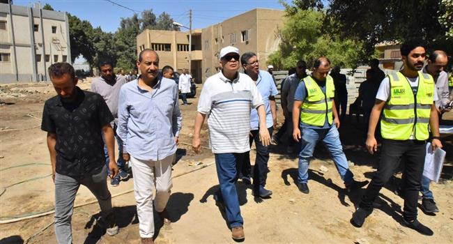 محافظ أسيوط يوجه رئيس "أبنوب" بمتابعة مشروعات "حياة كريمة"