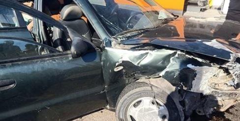 إصابة 7 أشخاص في حادث تصادم سيارتين بالعياط