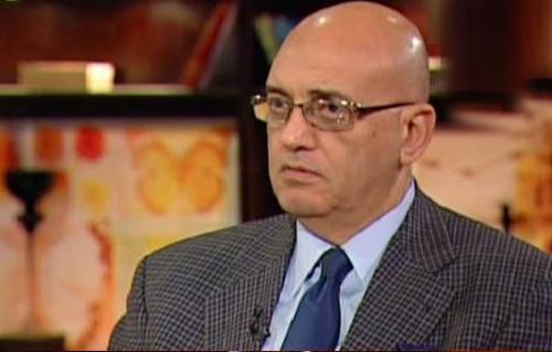 "التصدي للأفكار الإرهابية".. محمد سلماوي يكشف أسباب تأليفه مسرحية الجنزير