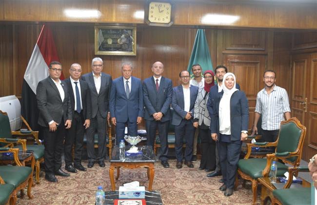 محافظ القليوبية يستقبل أعضاء مبادرة «الكشف المبكر وعلاج الأورام »