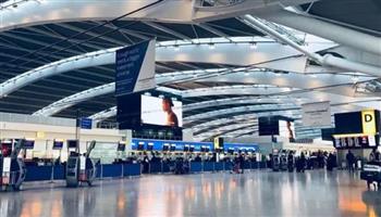   رئيس استشارات سفر:  فوضى المطارات في بريطانيا جعلت منها "أضحوكة العالم"