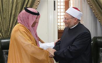   مفتي الجمهورية يستقبل مندوب السعودية الدائم بالجامعة العربية ويبحثان تعزيز التعاون المشترك