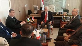   وزير التعليم العالي يبحث مع سفير فلسطين سبل تعزيز التعاون المشترك