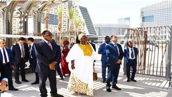 وزيرة الإسكان الكاميرونية تزور العاصمة الإدارية الجديدة