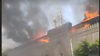 الحماية المدنية تواصل جهودها للسيطرة على حريق بـ وزارة الأوقاف