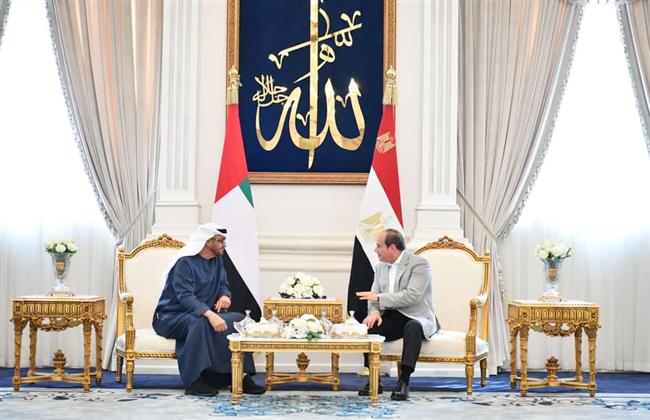 الرئيس السيسى يستقبل نظيره الإماراتى فى العلمين الجديدة