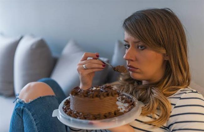  خطوات للتخلص من الطعام العاطفي الضار بصحتك